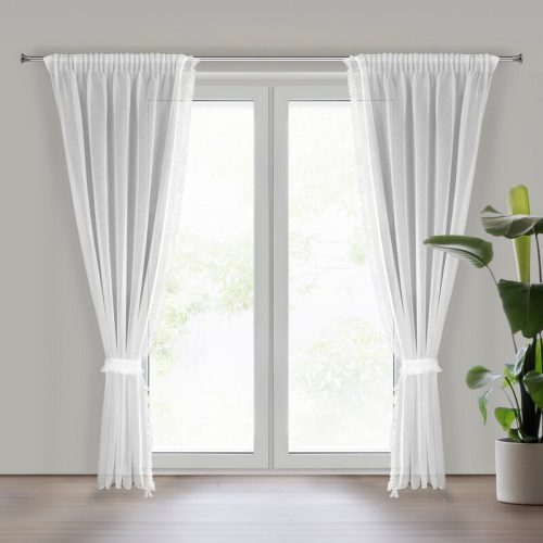 Kira 2db-os függöny szett rojtos díszítéssel és elkötővel Fehér 140x270 cm