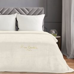   Clara1 Pierre Cardin takaró Krémszín 220x240 cm - 700 g/m2
